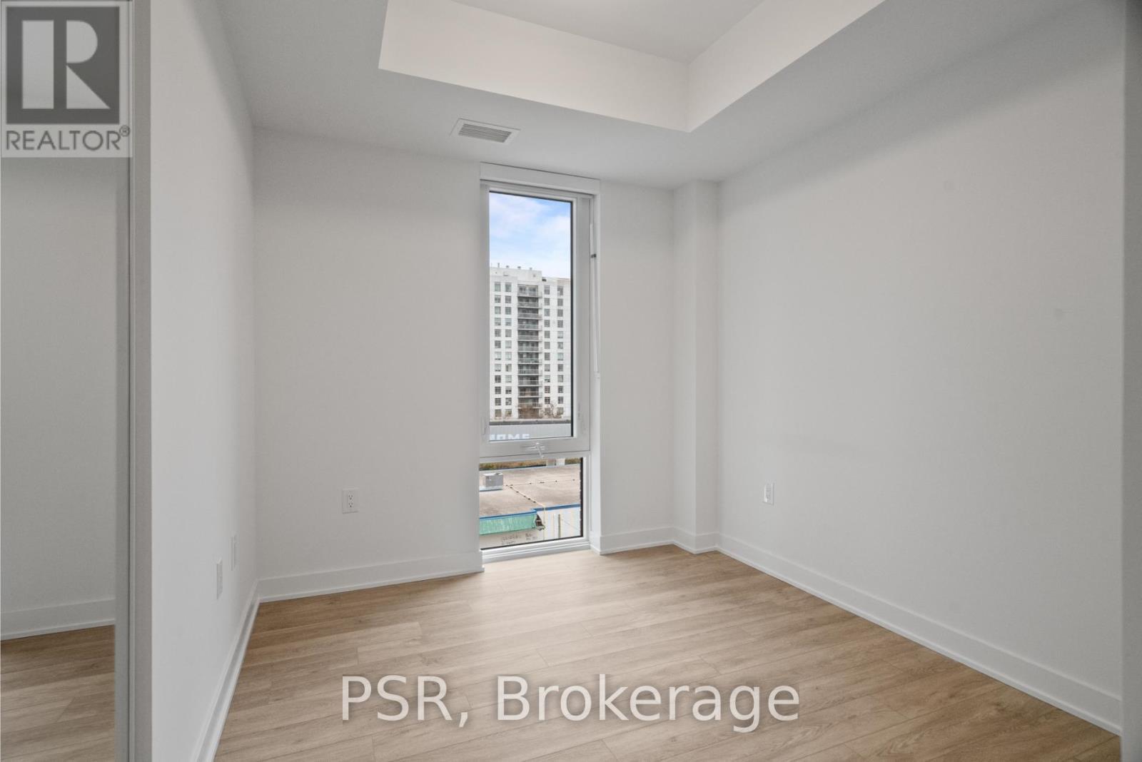 703 - 299 Campbell Avenue, Toronto, ON - Indoor Photo Showing Other Room