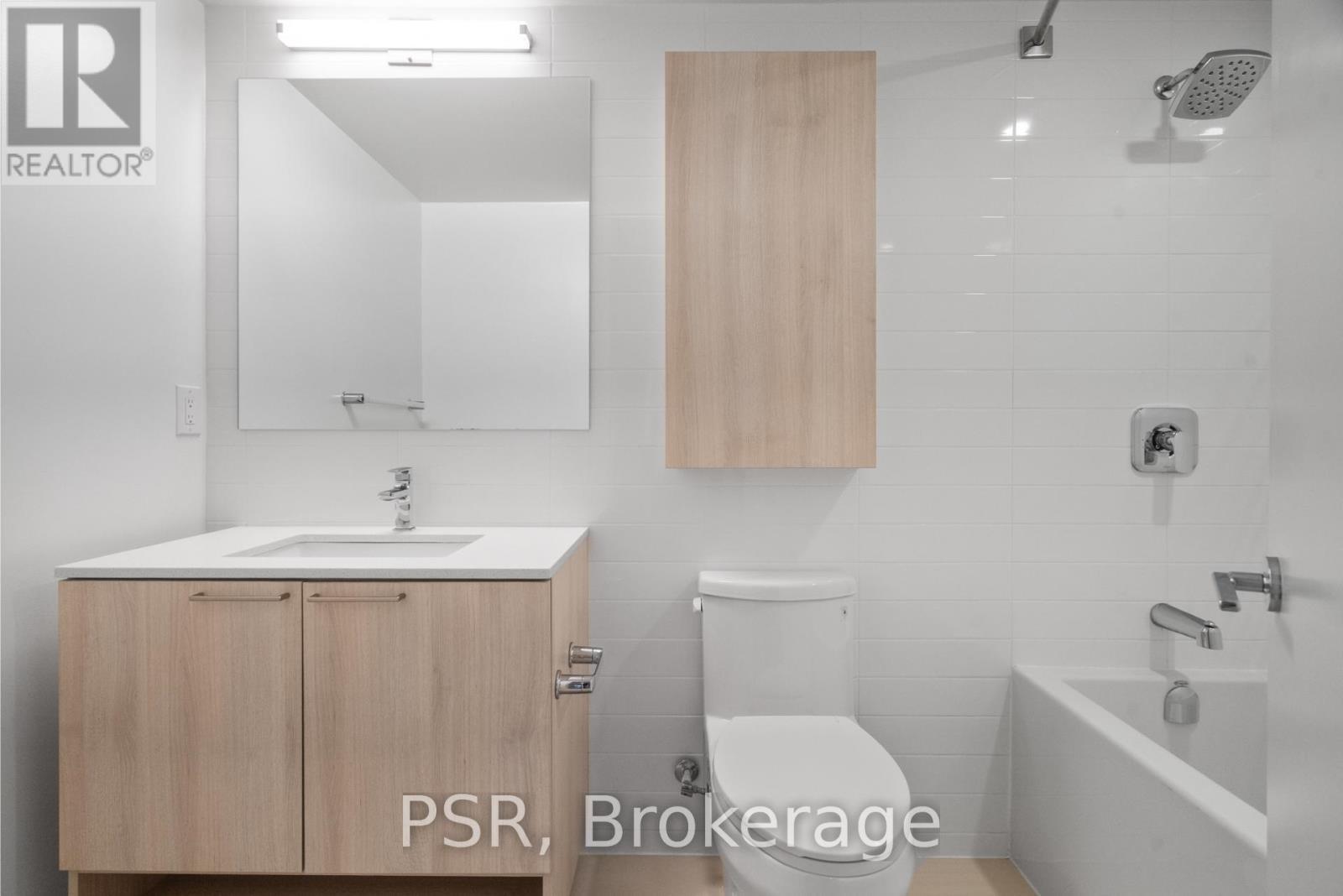 703 - 299 Campbell Avenue, Toronto, ON - Indoor Photo Showing Bathroom