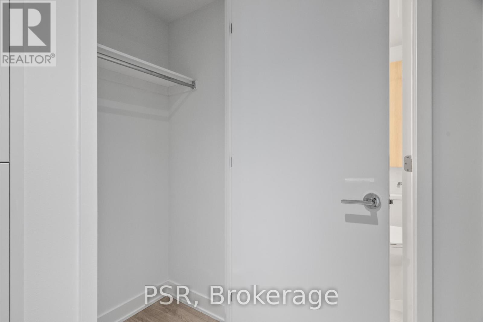 703 - 299 Campbell Avenue, Toronto, ON - Indoor