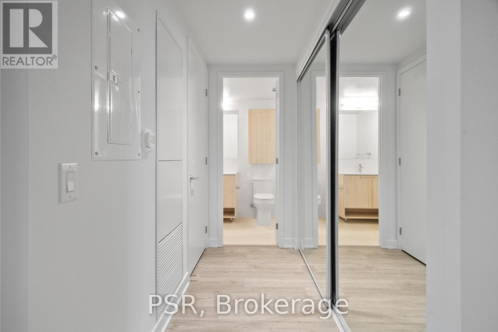 703 - 299 Campbell Avenue, Toronto, ON - Indoor Photo Showing Other Room