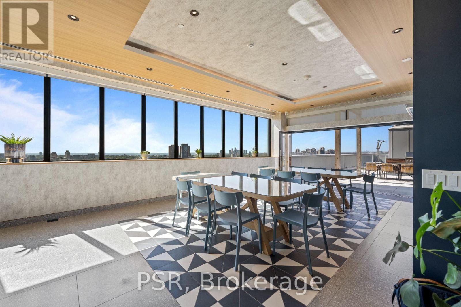 703 - 299 Campbell Avenue, Toronto, ON - Indoor