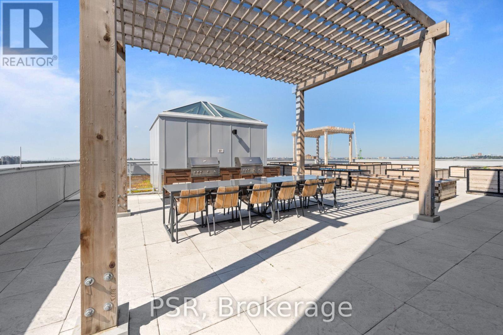 703 - 299 Campbell Avenue, Toronto, ON - Outdoor