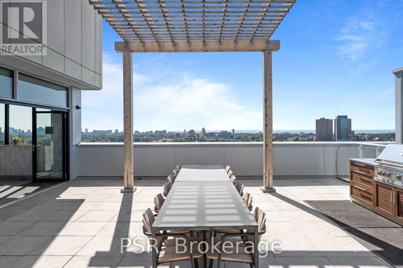 703 - 299 Campbell Avenue, Toronto, ON - Outdoor