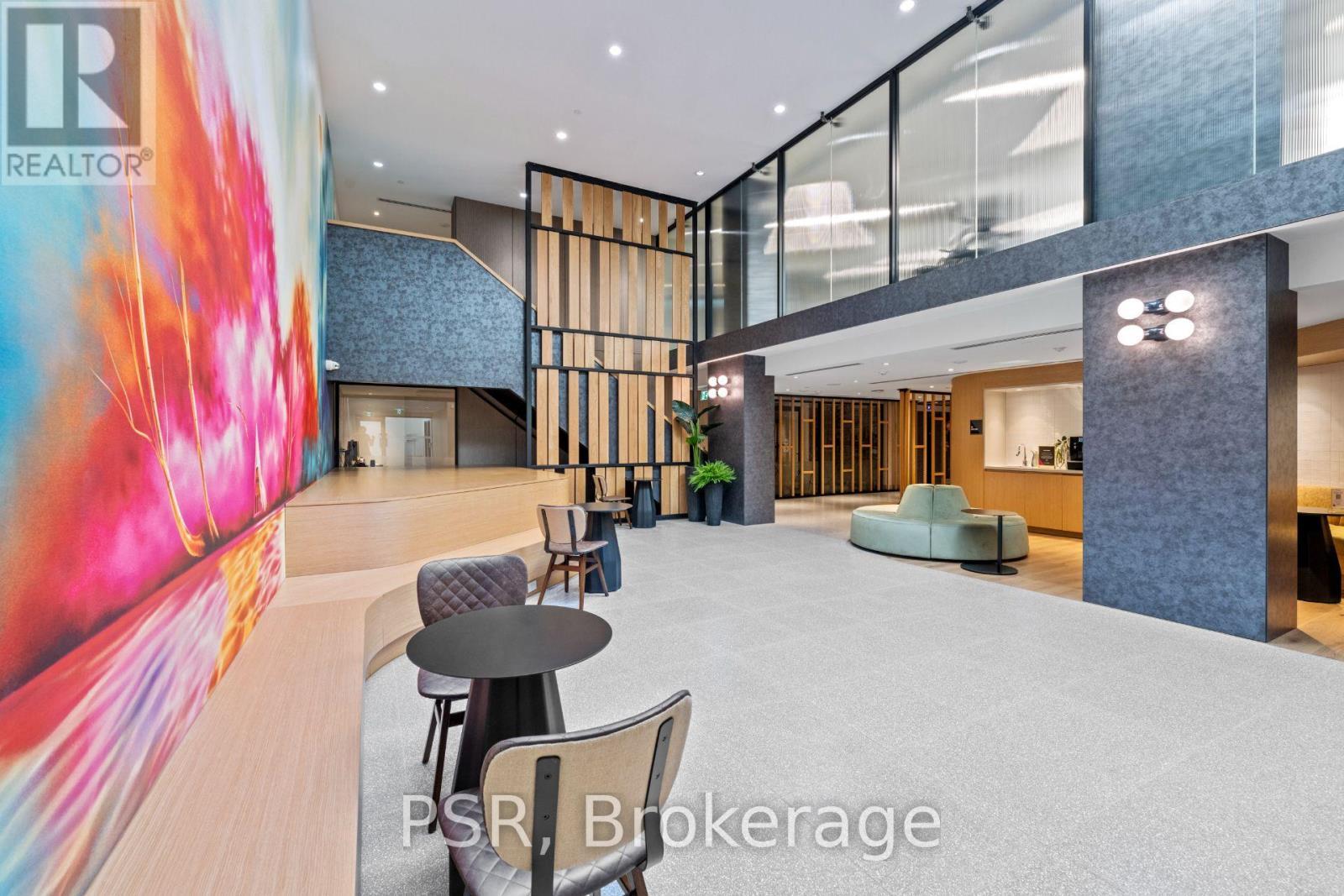 703 - 299 Campbell Avenue, Toronto, ON - Indoor Photo Showing Other Room