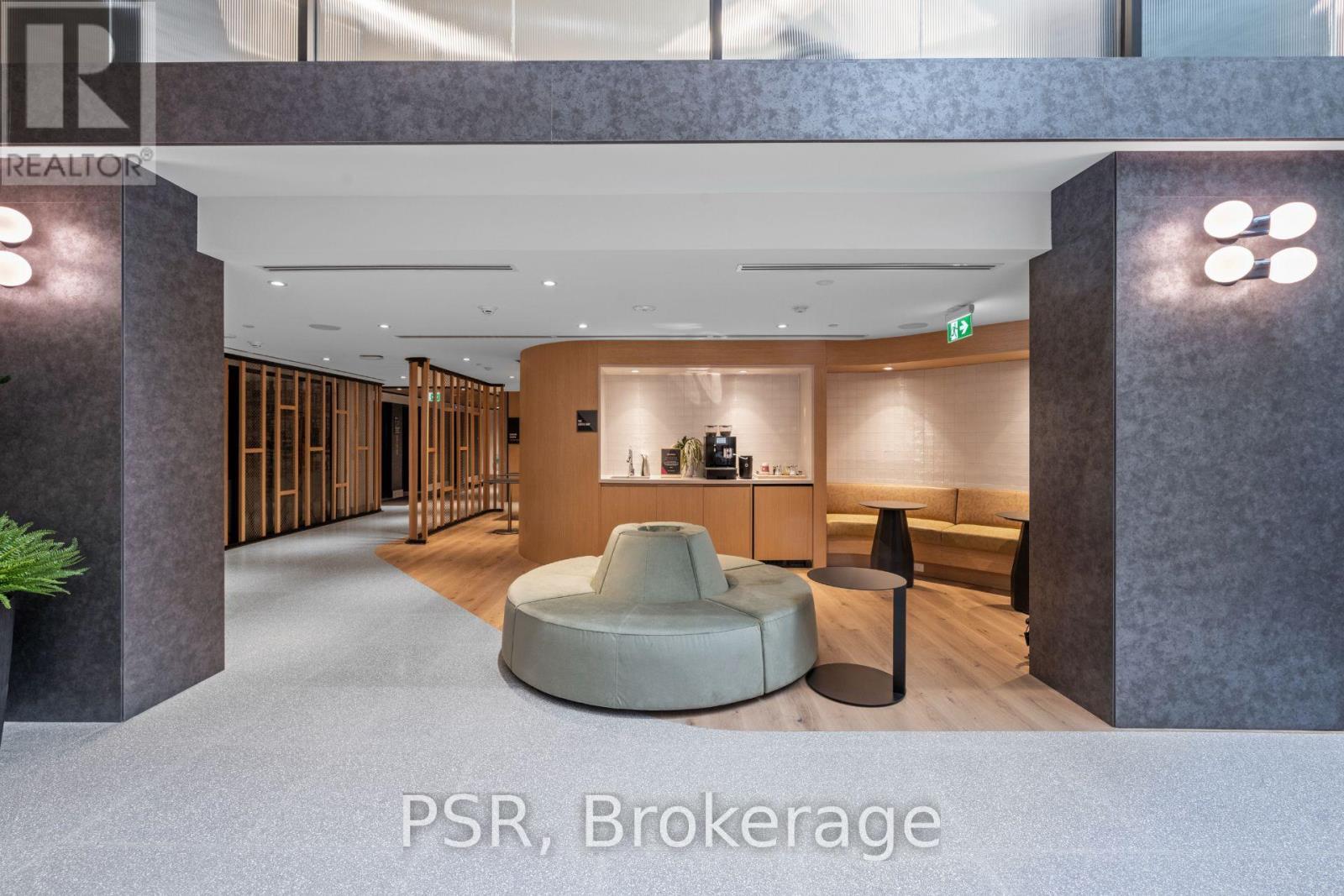 703 - 299 Campbell Avenue, Toronto, ON - Indoor Photo Showing Other Room