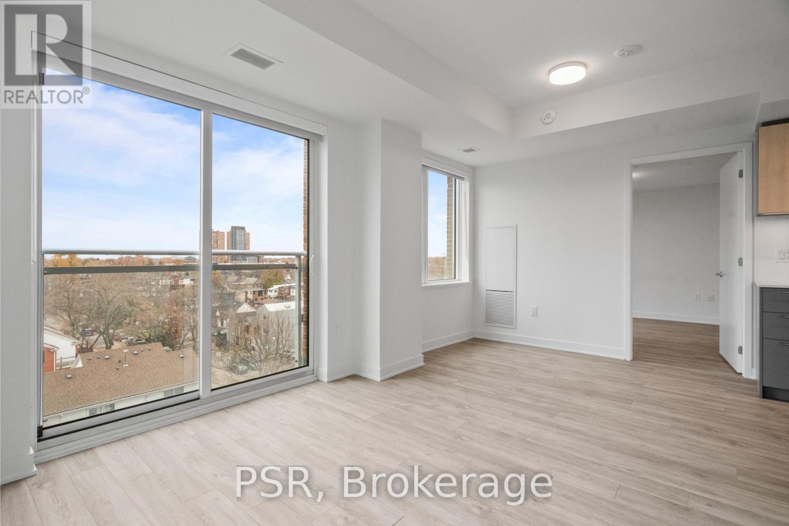 703 - 299 Campbell Avenue, Toronto, ON - Indoor Photo Showing Other Room