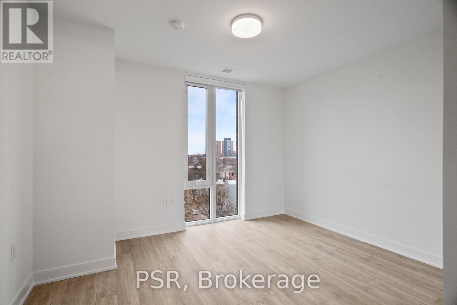 703 - 299 Campbell Avenue, Toronto, ON - Indoor Photo Showing Other Room