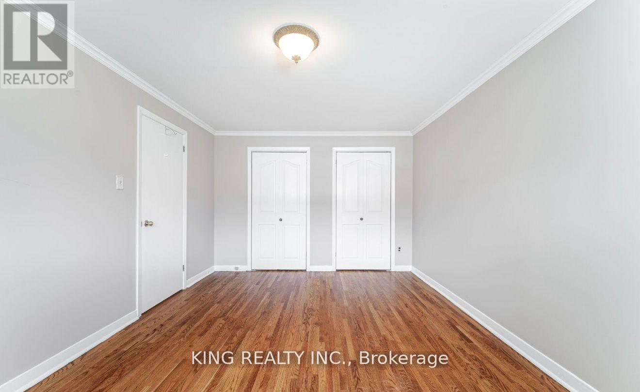 43 Grange Drive, Brampton, ON - Indoor Photo Showing Other Room