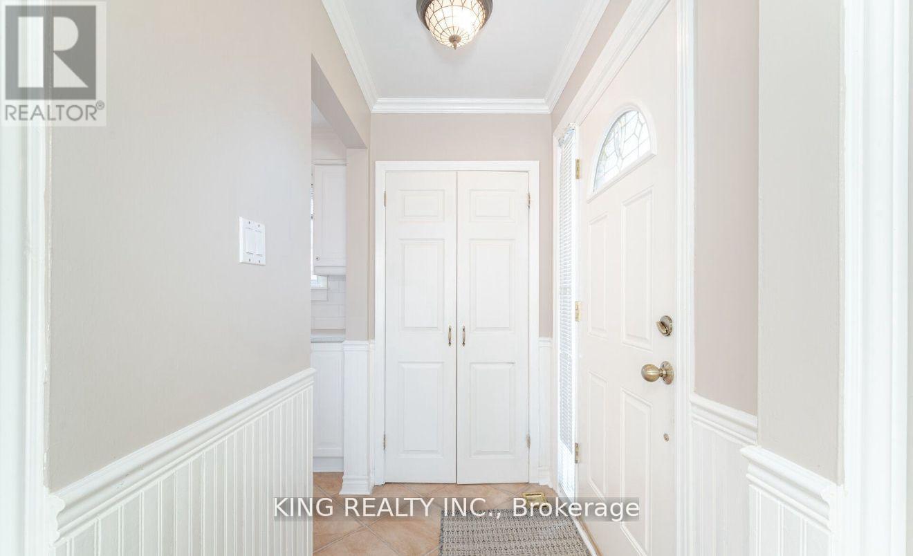 43 Grange Drive, Brampton, ON - Indoor Photo Showing Other Room