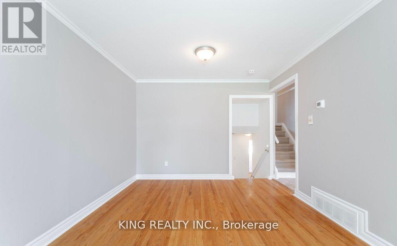 43 Grange Drive, Brampton, ON - Indoor Photo Showing Other Room