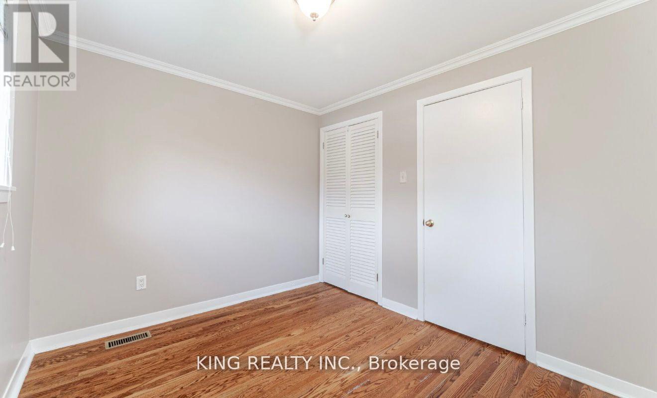 43 Grange Drive, Brampton, ON - Indoor Photo Showing Other Room