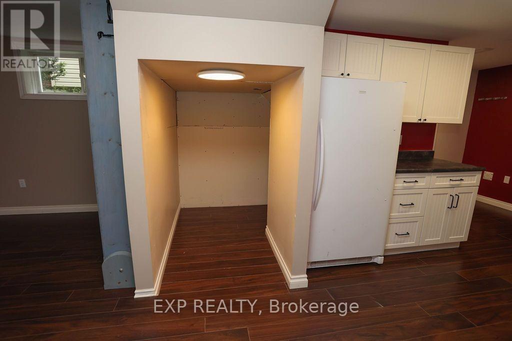 Bsmt - 136 Fleming Way, Shelburne, ON - Indoor Photo Showing Other Room