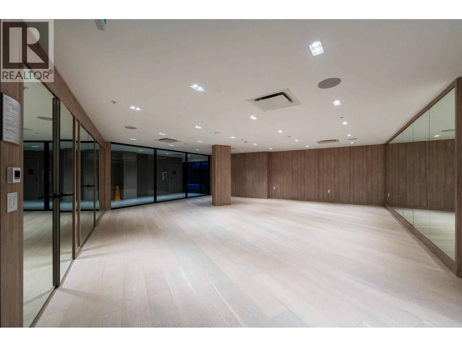 915 6200 Minoru Boulevard, Richmond, BC