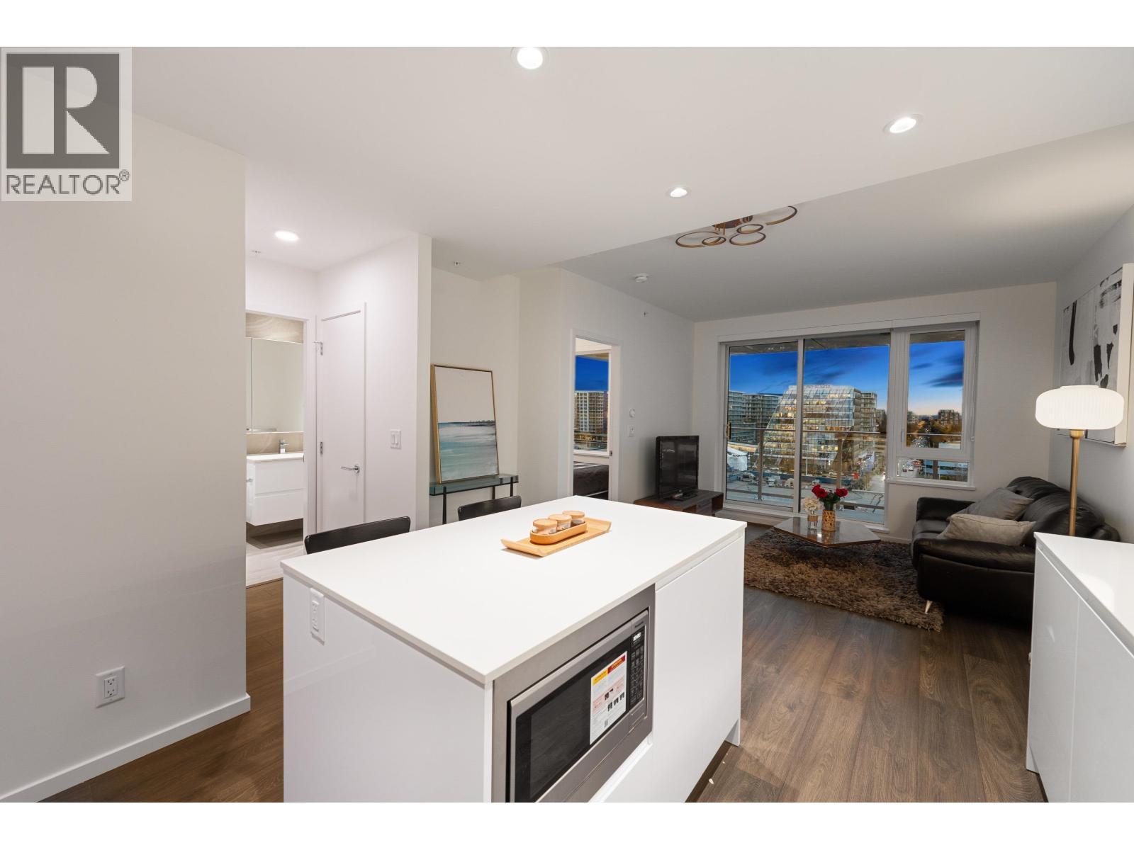 915 6200 Minoru Boulevard, Richmond, BC