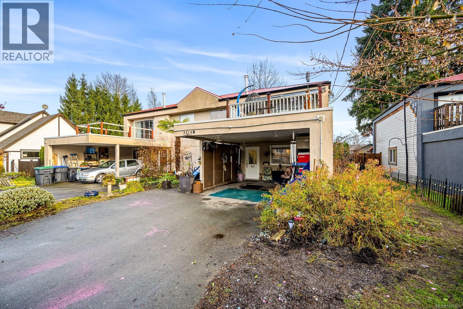 2316B Willemar Ave, Courtenay, BC - Outdoor