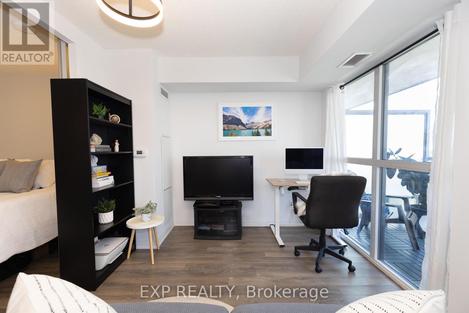 707 - 30 Meadowglen Place, Toronto (Woburn), ON - Indoor