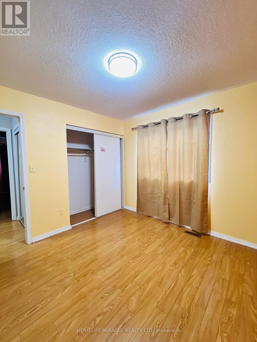 16 Marshmarigold Drive, Brampton, ON - Indoor Photo Showing Other Room