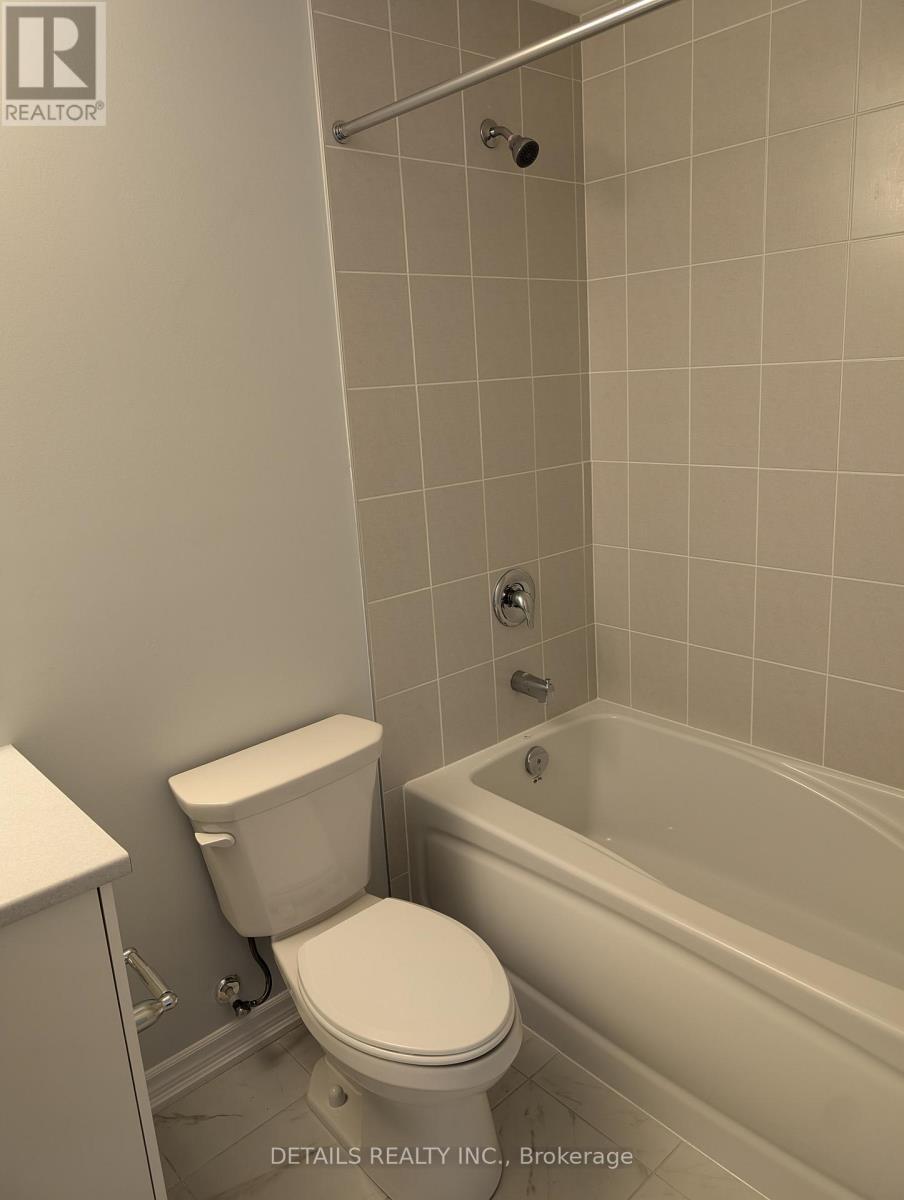 Bathroom - 307 - 397 Codds Road, Ottawa, ON - Indoor Photo Showing Bathroom