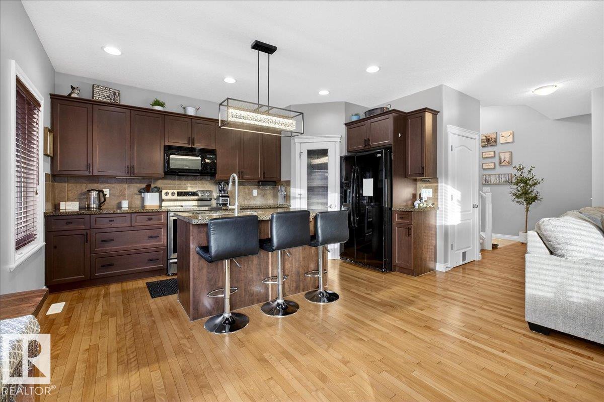 302 Silverstone Wy, Stony Plain, AB