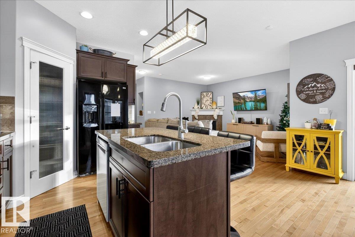 302 Silverstone Wy, Stony Plain, AB