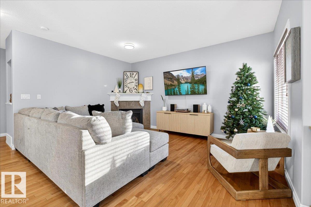 302 Silverstone Wy, Stony Plain, AB