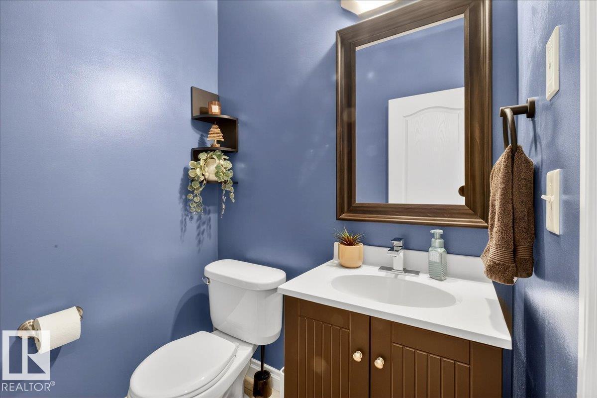 302 Silverstone Wy, Stony Plain, AB