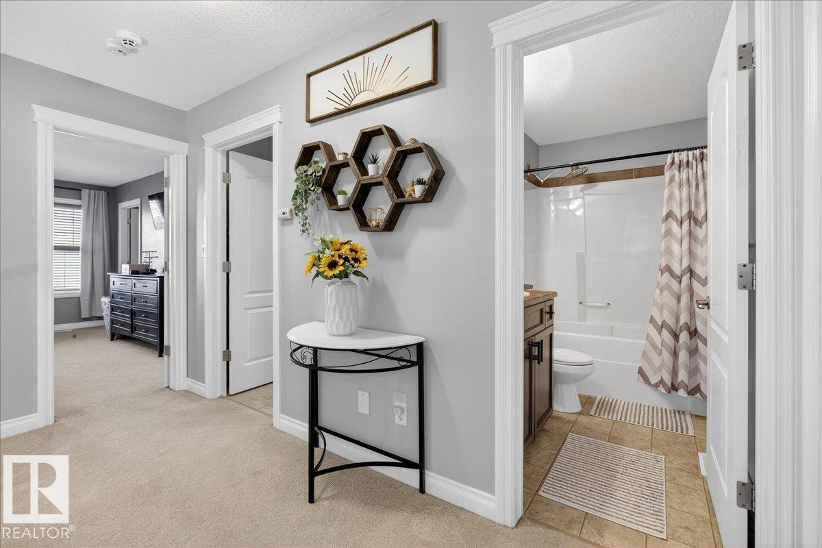 302 Silverstone Wy, Stony Plain, AB