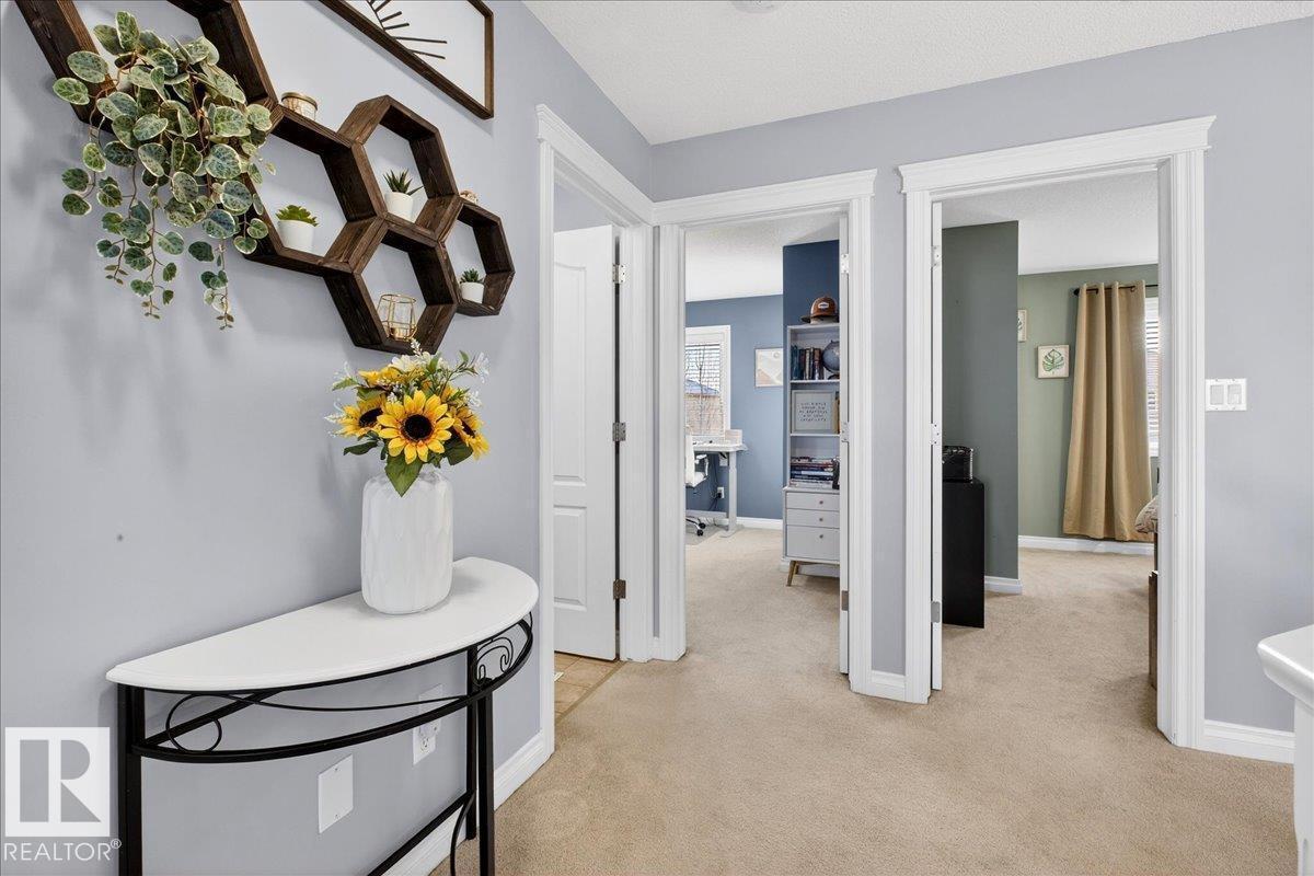 302 Silverstone Wy, Stony Plain, AB