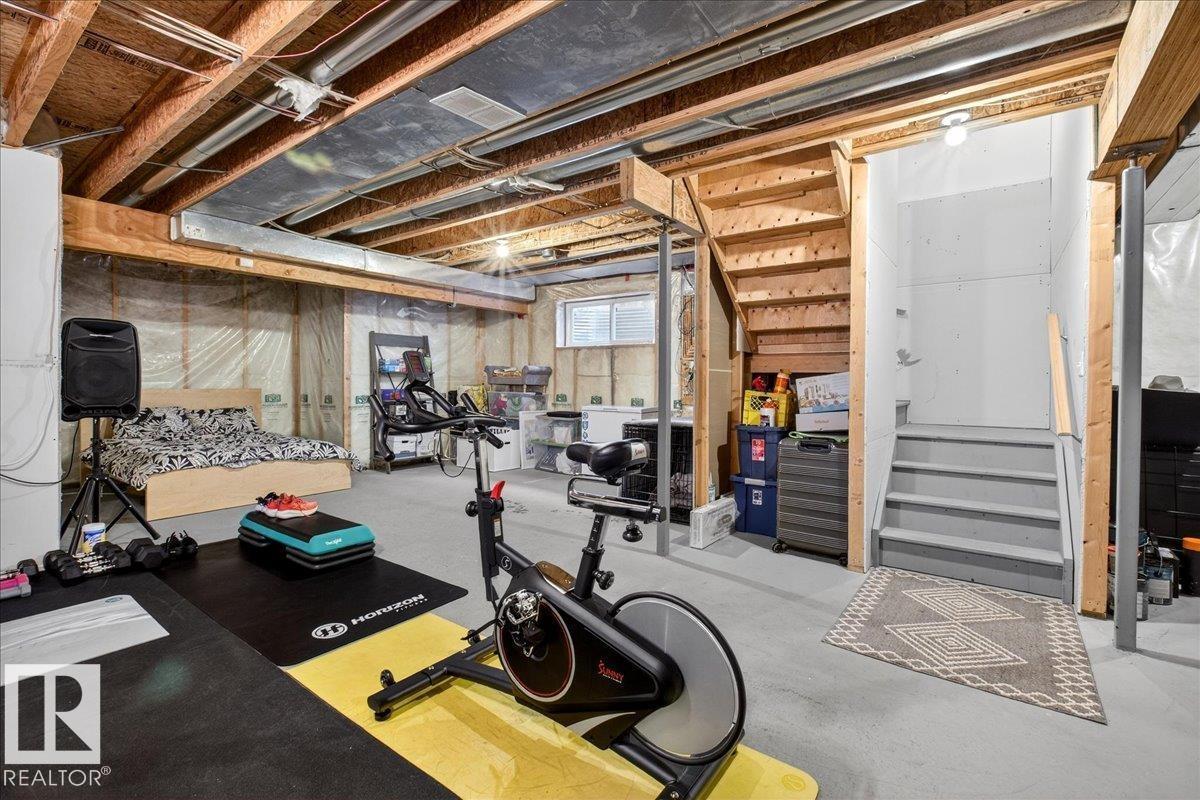 302 Silverstone Wy, Stony Plain, AB