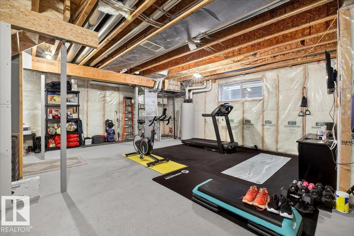 302 Silverstone Wy, Stony Plain, AB