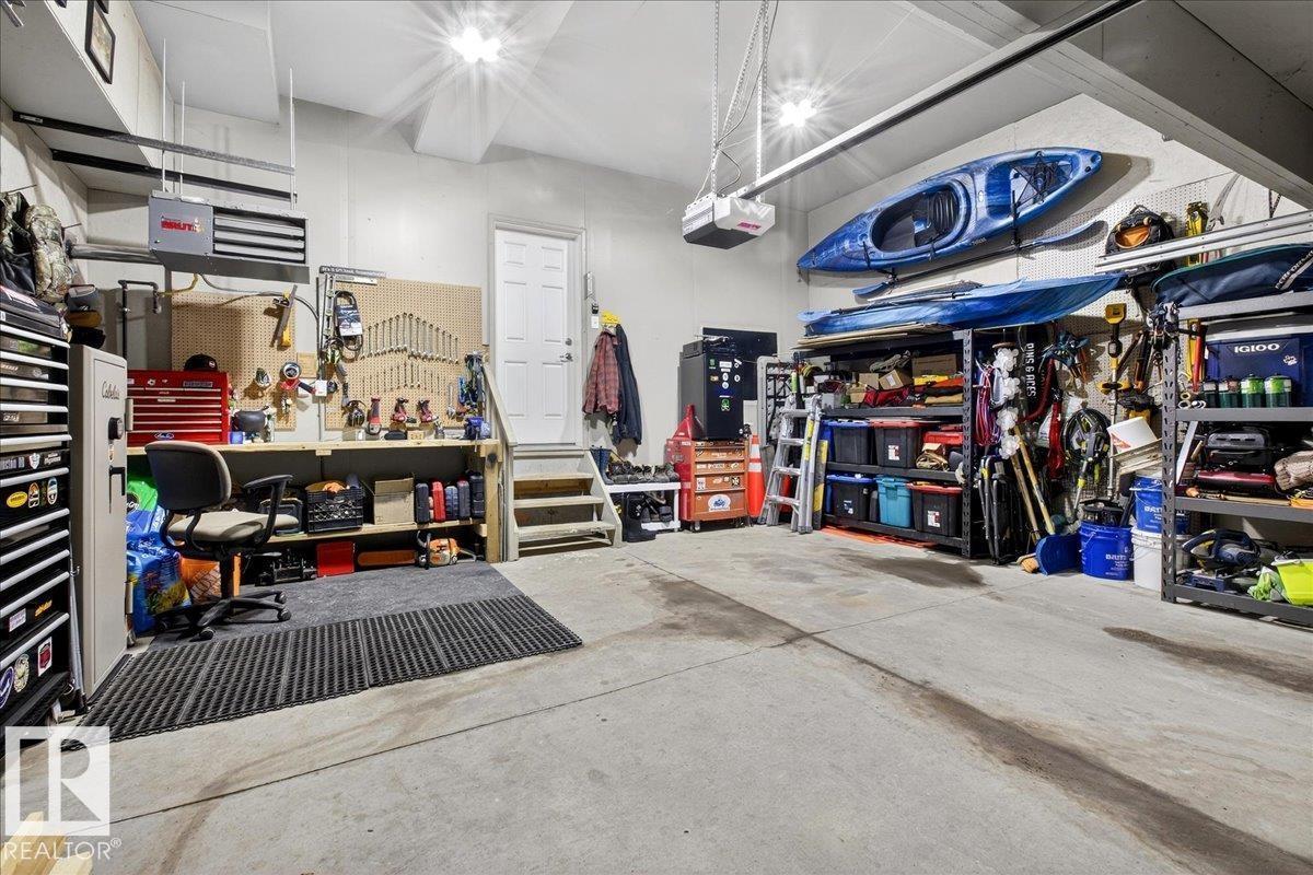 302 Silverstone Wy, Stony Plain, AB