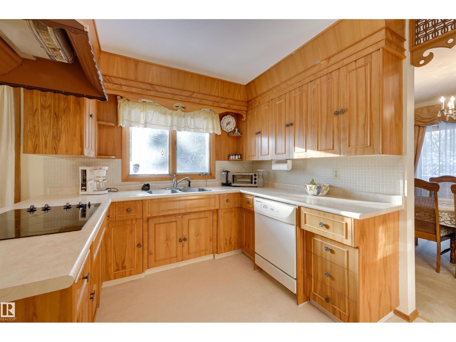 13703 Buena Vista Rd Nw, Edmonton, AB