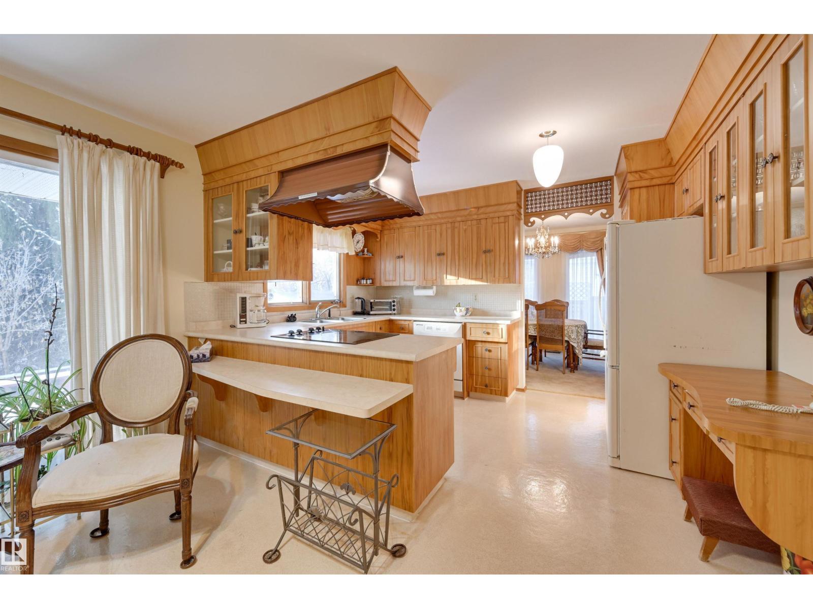 13703 Buena Vista Rd Nw, Edmonton, AB