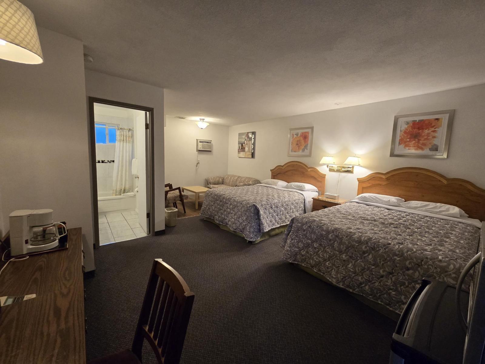 477 Fraser Avenue|Hope, Hope, BC