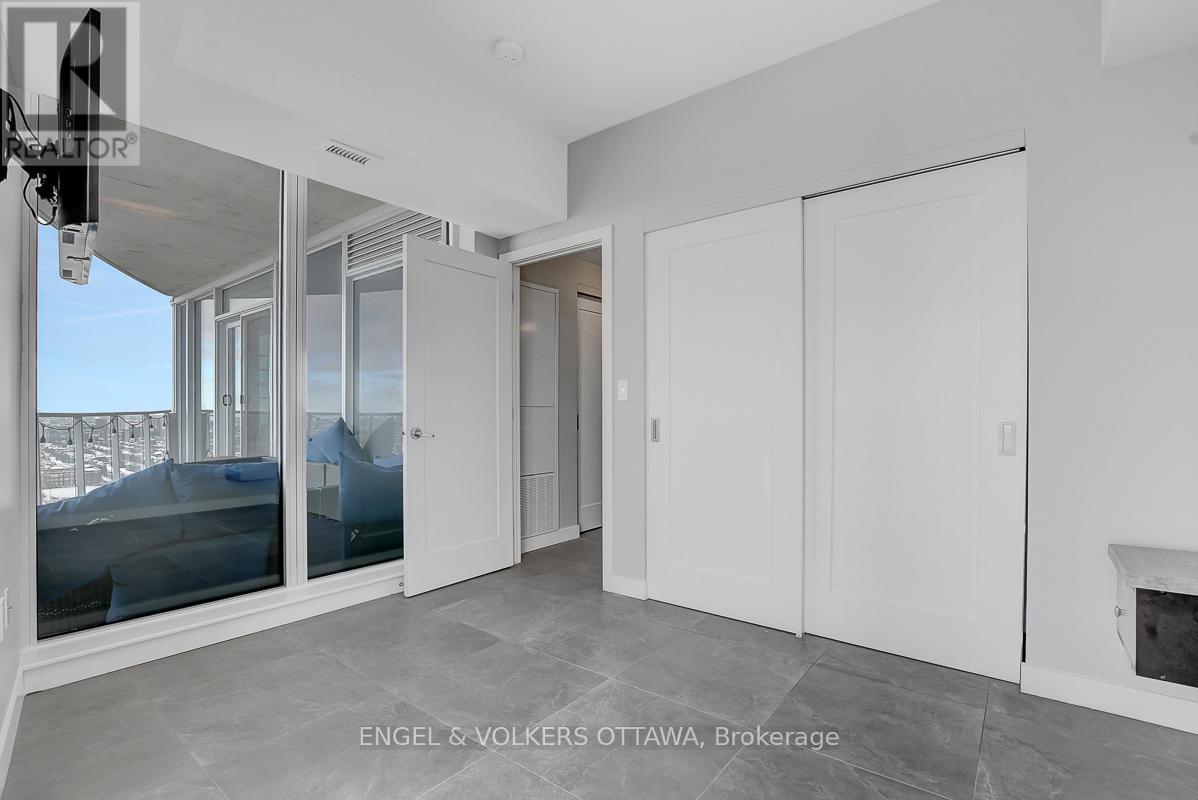 3201 - 805 Carling Avenue, Ottawa, ON - Indoor Photo Showing Other Room