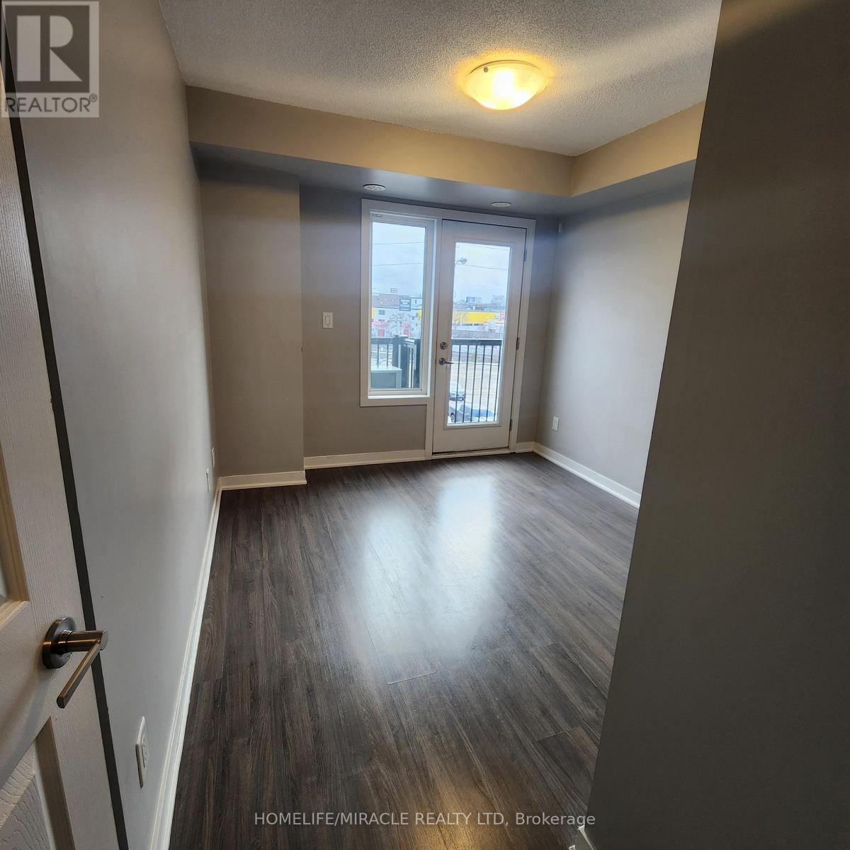 14 - 630 Rogers Road, Toronto, ON - Indoor Photo Showing Other Room