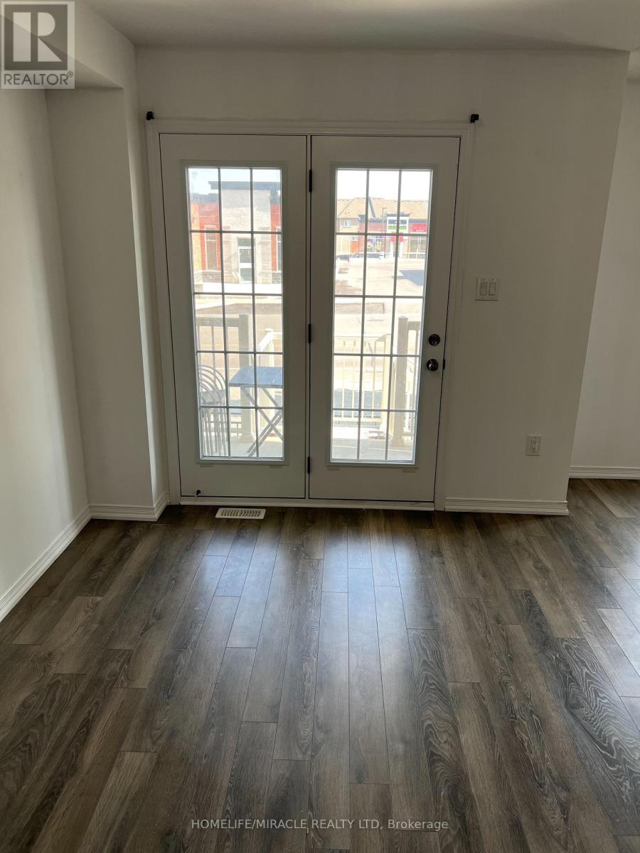 150 Golden Springs Drive, Brampton, ON - Indoor Photo Showing Other Room