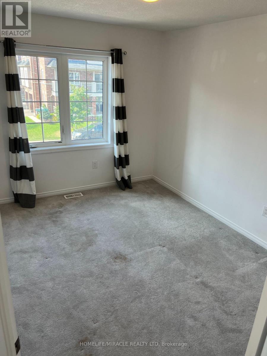 150 Golden Springs Drive, Brampton, ON - Indoor Photo Showing Other Room