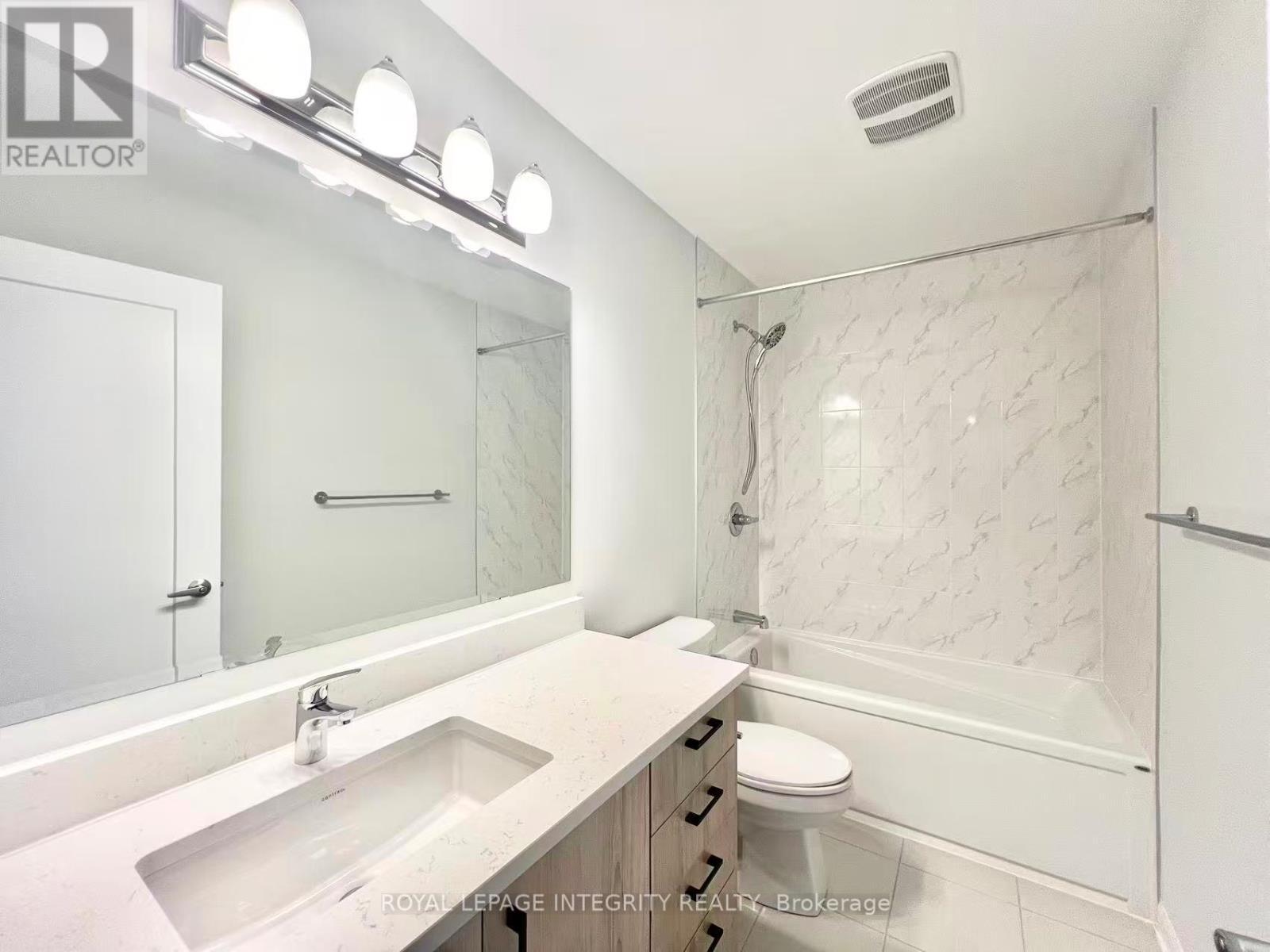 1120 Creekway Private, Ottawa, ON - Indoor Photo Showing Bathroom