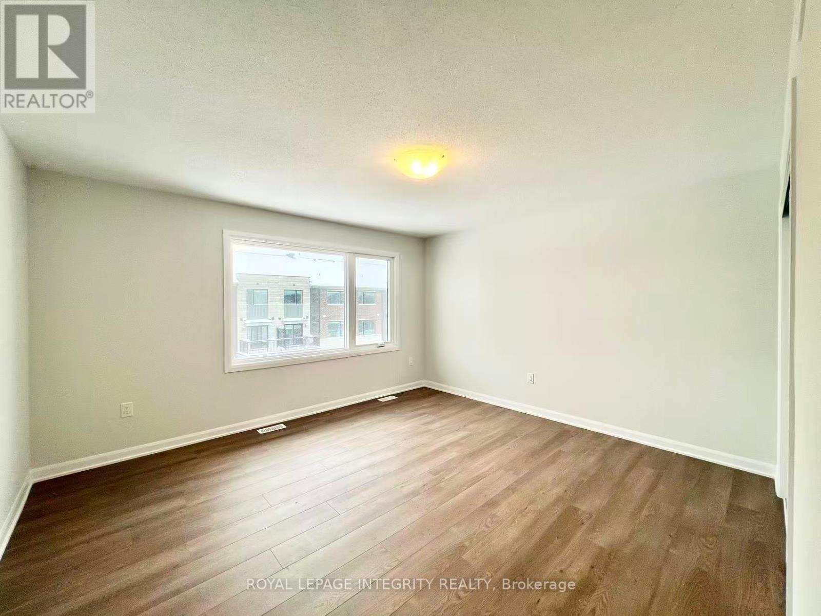 1120 Creekway Private, Ottawa, ON - Indoor Photo Showing Other Room