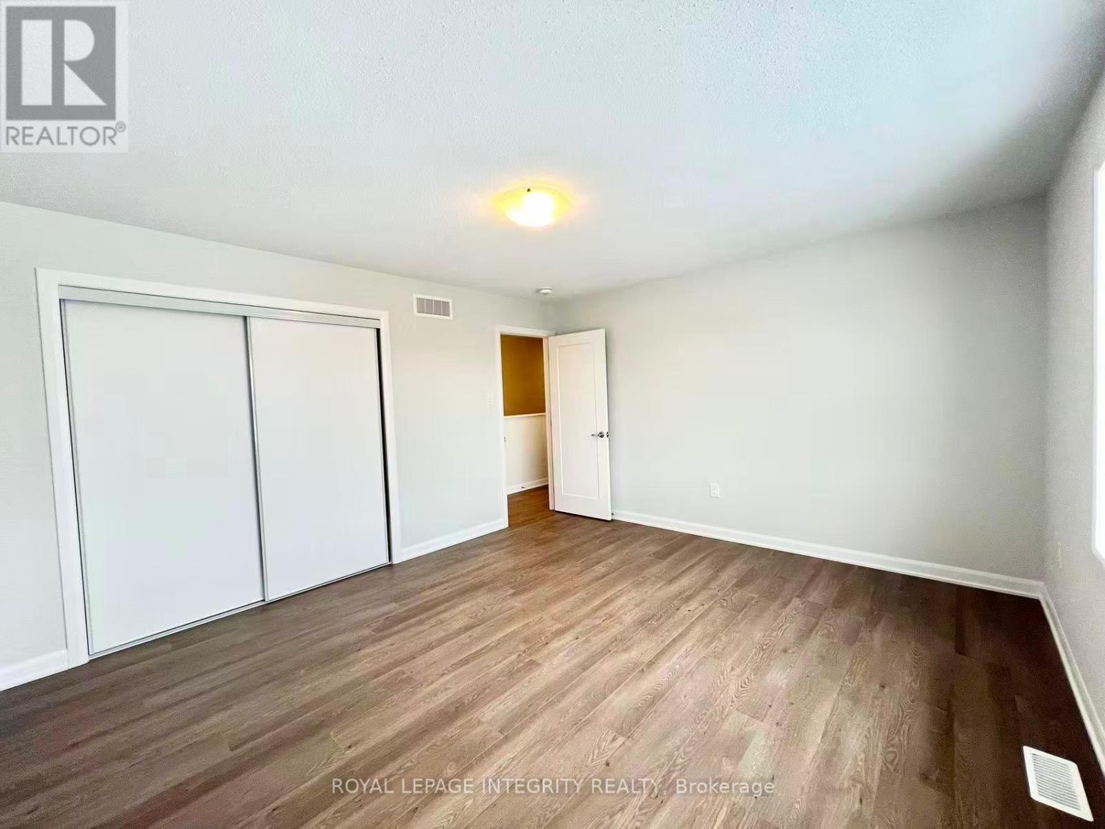 1120 Creekway Private, Ottawa, ON - Indoor Photo Showing Other Room