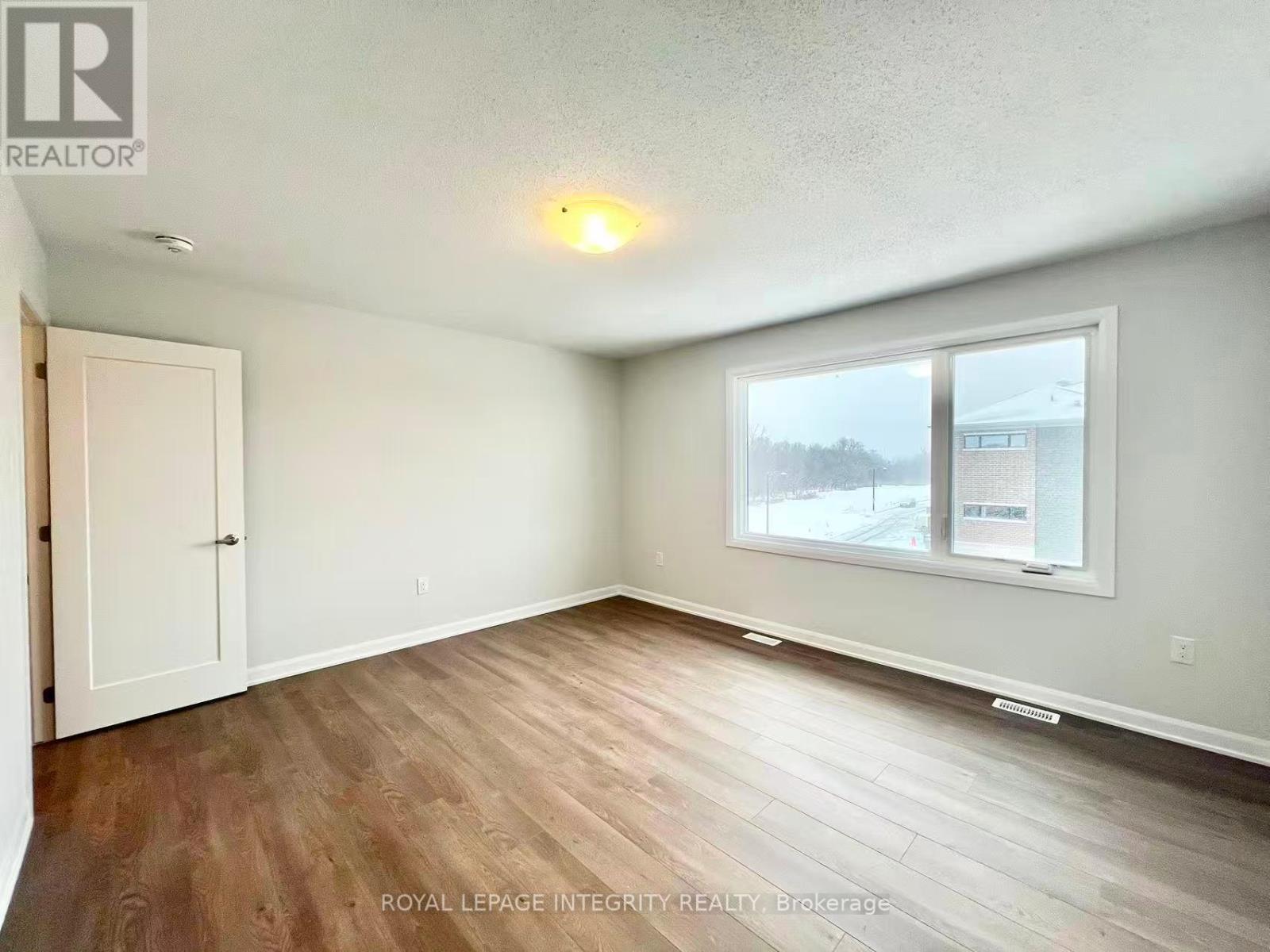 1120 Creekway Private, Ottawa, ON - Indoor Photo Showing Other Room