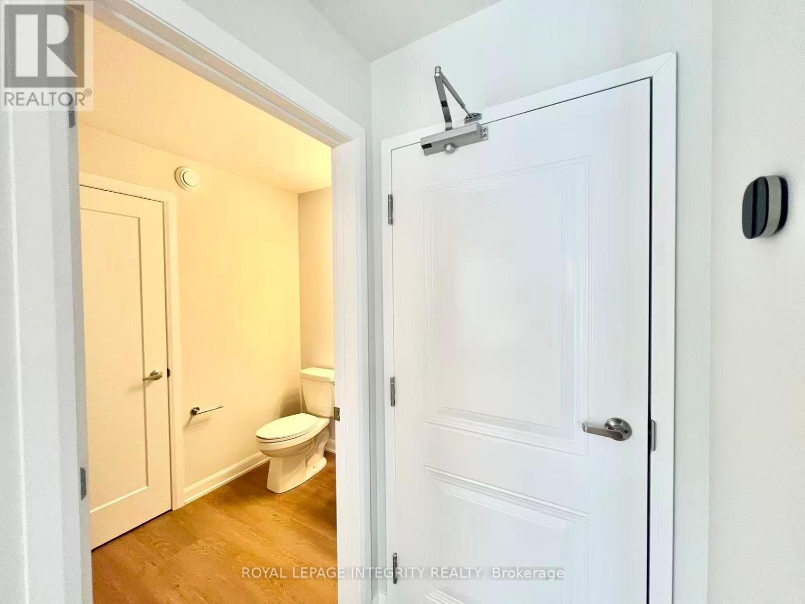 1120 Creekway Private, Ottawa, ON - Indoor Photo Showing Bathroom