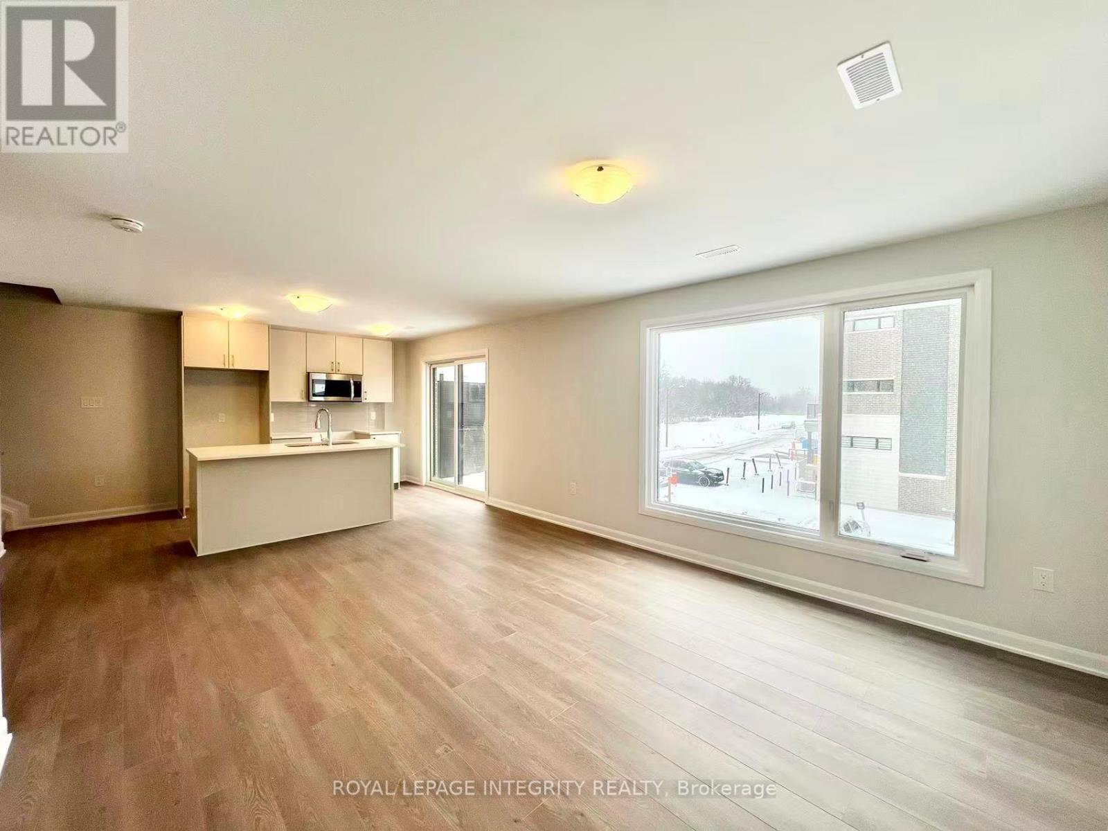 1120 Creekway Private, Ottawa, ON - Indoor Photo Showing Kitchen
