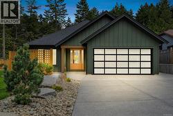 504 Juniper Dr Qualicum Beach, BC V9K 1A9