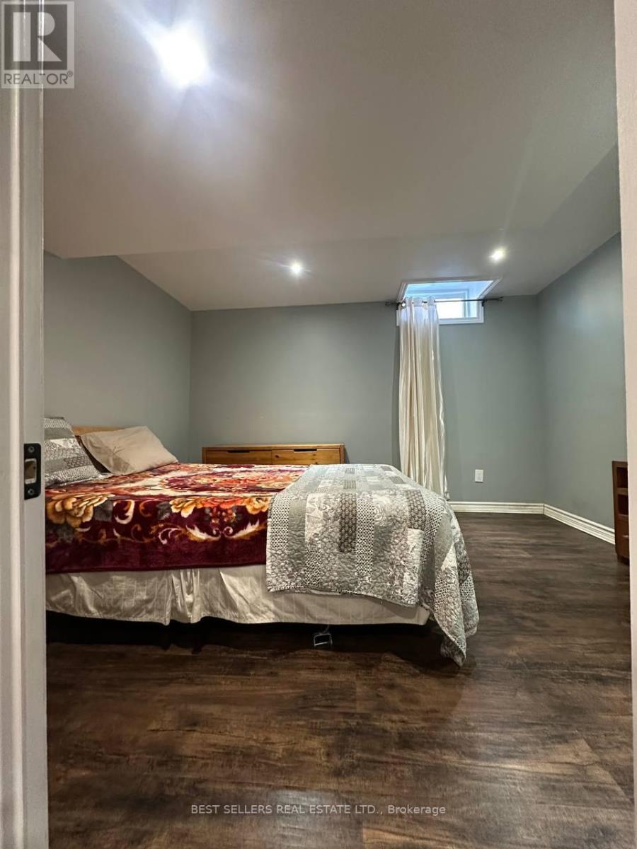 5861 Cozumel Drive, Mississauga, ON - Indoor