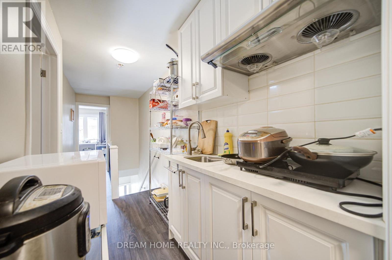 1015 - 1015 Weston Road, Toronto, ON