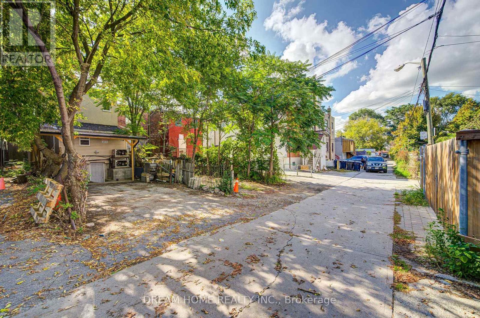 1015 - 1015 Weston Road, Toronto, ON