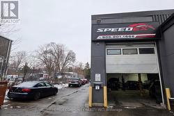 4 - 3 LAIDLAW BOULEVARD Markham, ON L3P 1W5