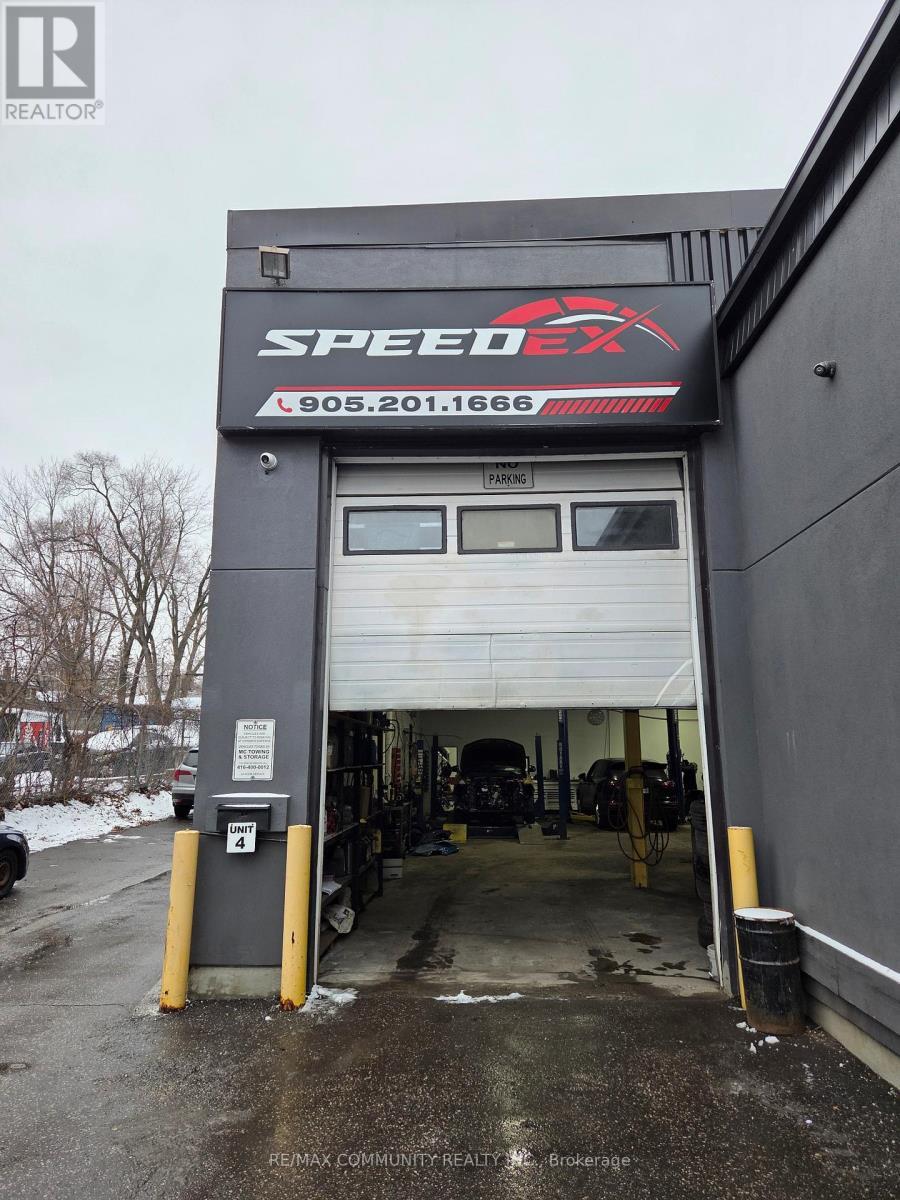 4 - 3 Laidlaw Boulevard, Markham, ON